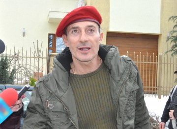 Mazăre, obligat să-i plătească unui revoluţionar daune de 5.000 de lei după ce l-a numit „milog”